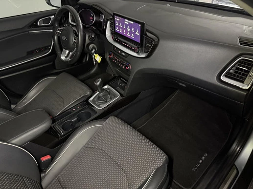 Kia XCeed - Afbeelding 24 van 27