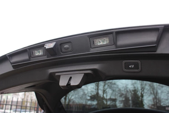 Jaguar I-PACE - Afbeelding 11 van 24