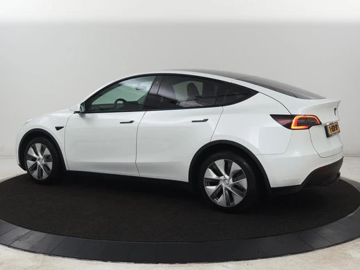 Tesla Model Y - Afbeelding 2 van 30
