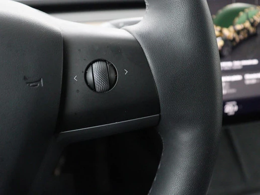 Tesla Model Y - Afbeelding 20 van 30