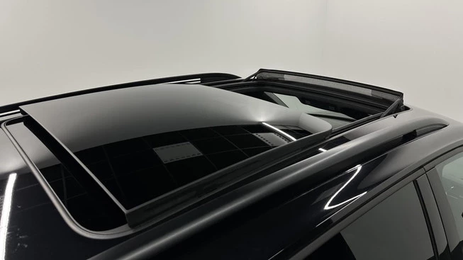 Volkswagen Tiguan - Afbeelding 8 van 30