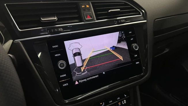 Volkswagen Tiguan - Afbeelding 9 van 30