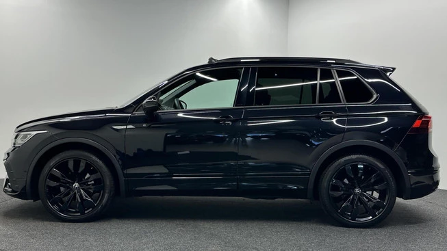 Volkswagen Tiguan - Afbeelding 16 van 30