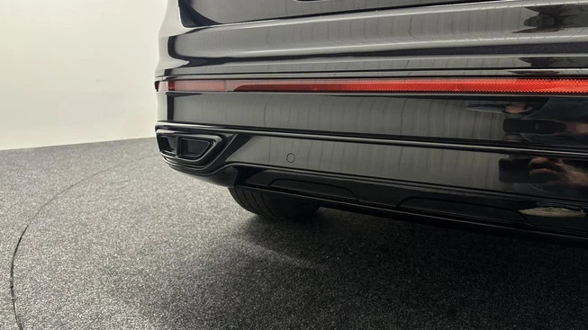 Volkswagen Tiguan - Afbeelding 18 van 30