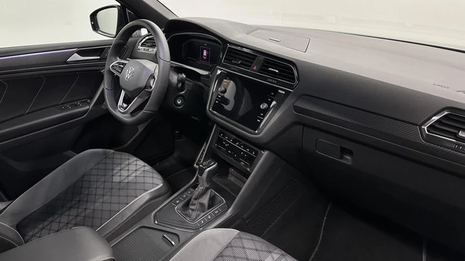Volkswagen Tiguan - Afbeelding 21 van 30