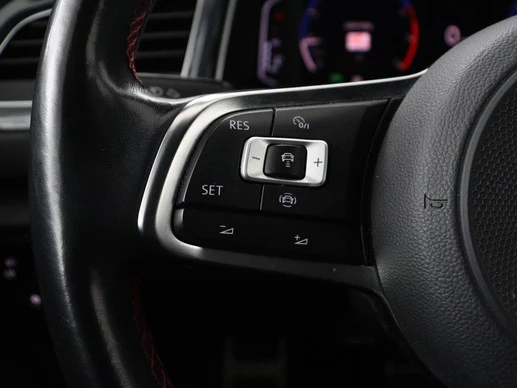 Volkswagen T-Roc - Afbeelding 14 van 30