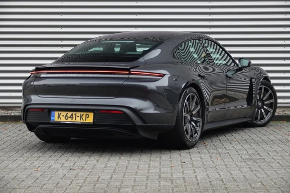 Porsche Taycan - Afbeelding 7 van 30