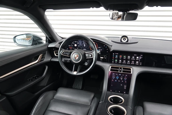 Porsche Taycan - Afbeelding 26 van 30