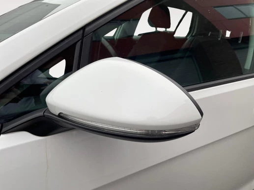 Volkswagen Golf - Afbeelding 10 van 30