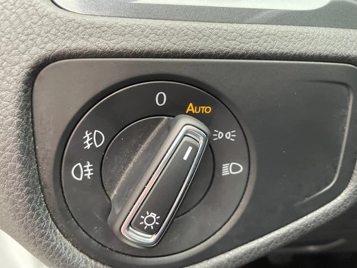 Volkswagen Golf - Afbeelding 29 van 30