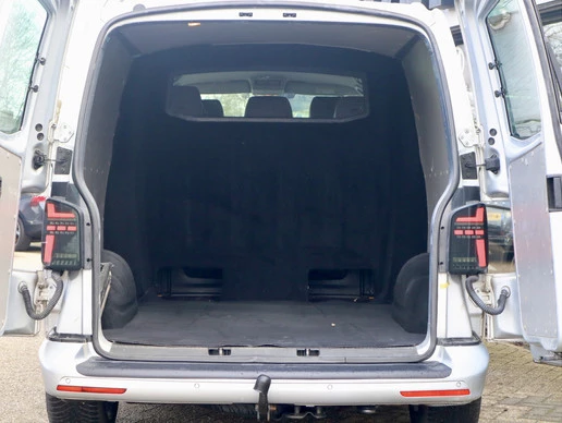 Volkswagen Transporter - Afbeelding 13 van 27