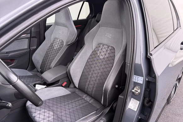 Volkswagen Golf - Afbeelding 11 van 30