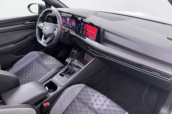 Volkswagen Golf - Afbeelding 18 van 30