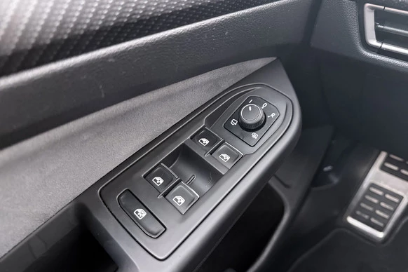 Volkswagen Golf - Afbeelding 19 van 30