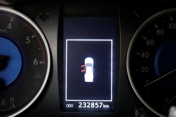 Toyota Hilux - Afbeelding 17 van 18