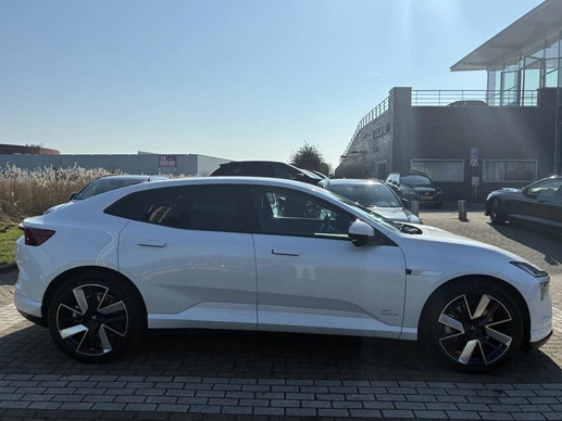 Polestar 4 - Afbeelding 8 van 24