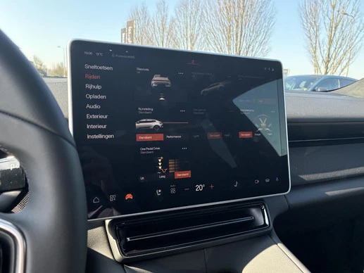 Polestar 4 - Afbeelding 15 van 24