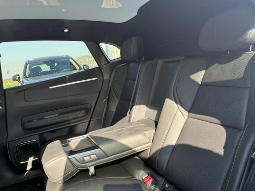 Polestar 4 - Afbeelding 19 van 24