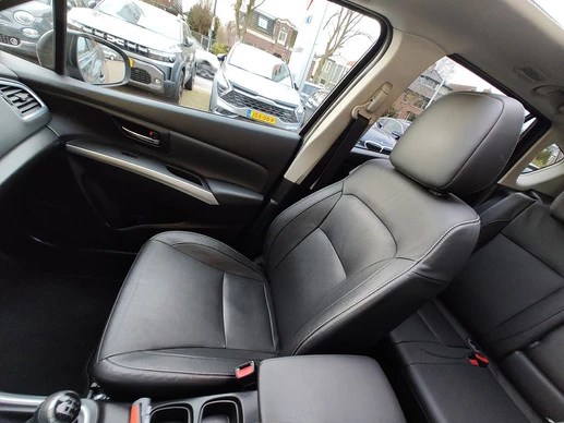 Suzuki S-Cross - Afbeelding 30 van 30