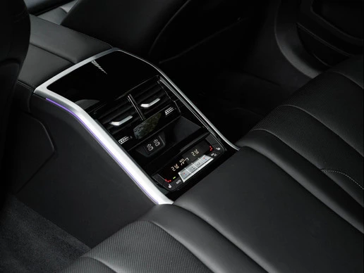 BMW 8 Serie - Afbeelding 30 van 30