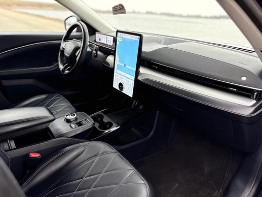 Ford Mustang Mach-E - Afbeelding 18 van 30