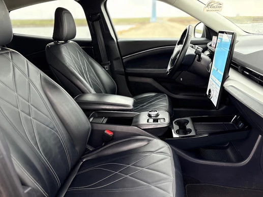 Ford Mustang Mach-E - Afbeelding 19 van 30