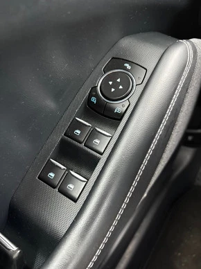 Ford Mustang Mach-E - Afbeelding 21 van 30