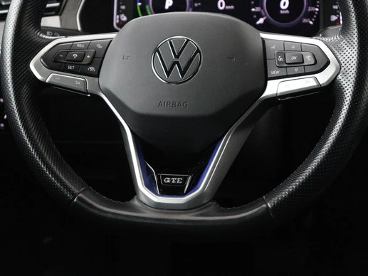 Volkswagen Passat - Afbeelding 8 van 30