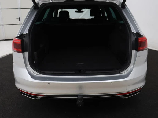Volkswagen Passat - Afbeelding 9 van 30