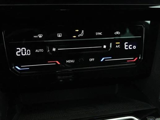 Volkswagen Passat - Afbeelding 23 van 30