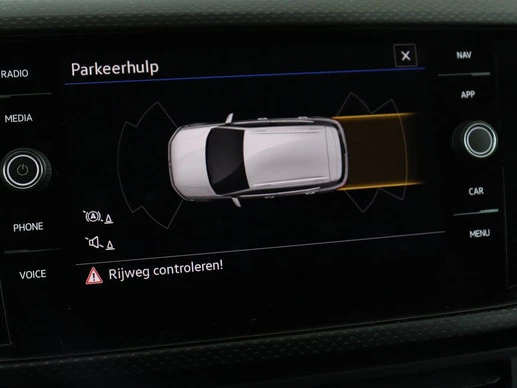 Volkswagen T-Cross - Afbeelding 12 van 30