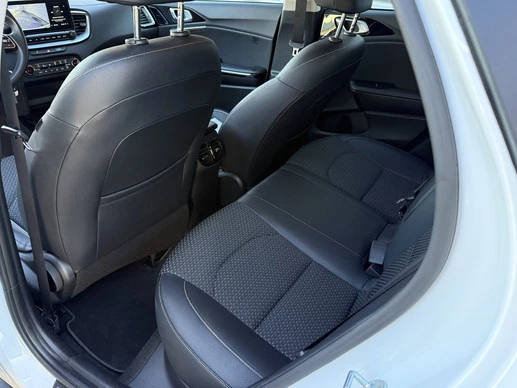 Kia XCeed - Afbeelding 25 van 30