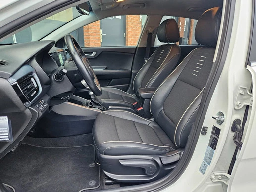 Kia Rio - Afbeelding 11 van 27