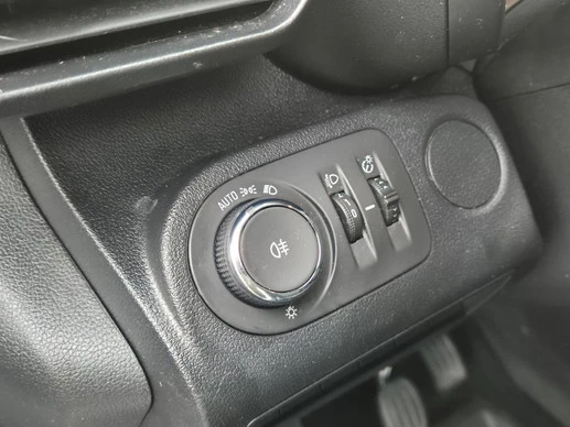 Opel Combo - Afbeelding 14 van 22