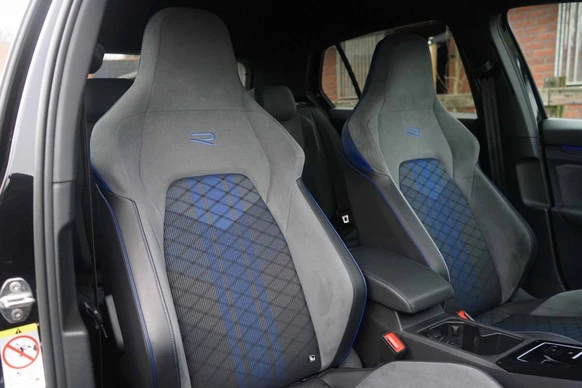 Volkswagen Golf - Afbeelding 12 van 30