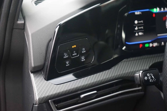 Volkswagen Golf - Afbeelding 17 van 30