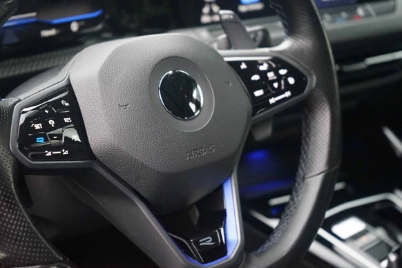 Volkswagen Golf - Afbeelding 18 van 30