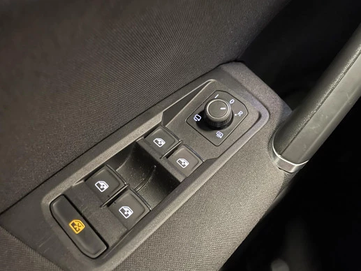 Volkswagen Touran - Afbeelding 14 van 30