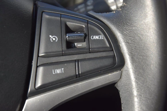 Suzuki Ignis - Afbeelding 10 van 23