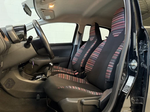 Citroën C1 - Afbeelding 2 van 19