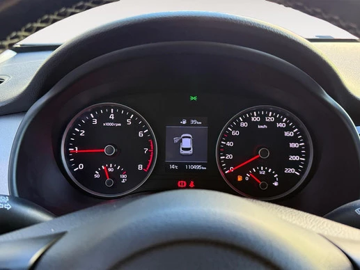 Kia Stonic - Afbeelding 18 van 25