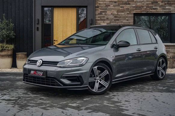 Volkswagen Golf - Afbeelding 1 van 30