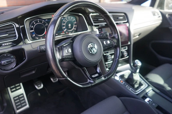 Volkswagen Golf - Afbeelding 9 van 30