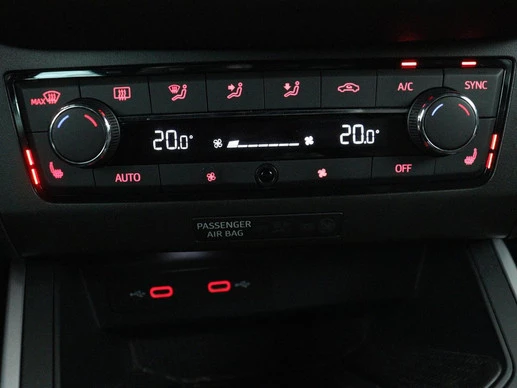 SEAT Arona - Afbeelding 27 van 30