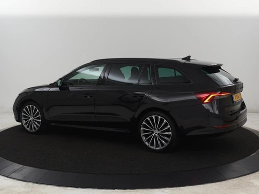 Škoda Octavia - Afbeelding 2 van 30