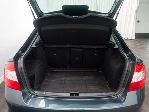 Škoda Rapid - Afbeelding 12 van 29