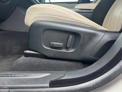 Land Rover Range Rover Velar - Afbeelding 14 van 30