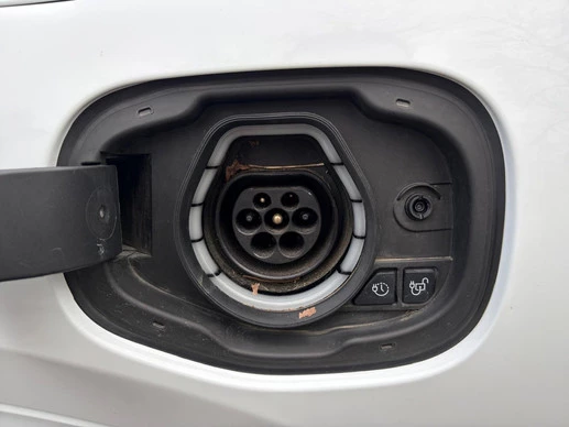 Ford Kuga - Afbeelding 19 van 30