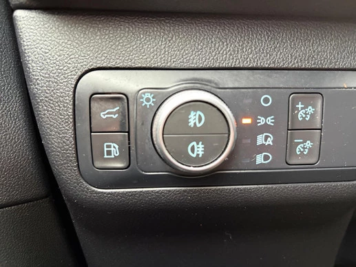 Ford Kuga - Afbeelding 24 van 30