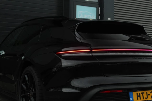 Porsche Taycan - Afbeelding 5 van 30